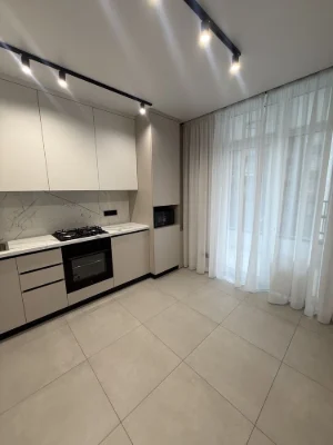 For Sale! Apartment with designer renovation in Synergi City!