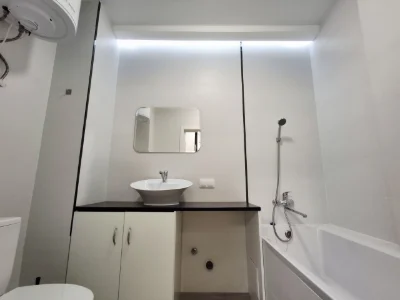 Spacious new 2-bedroom apartment, never lived in