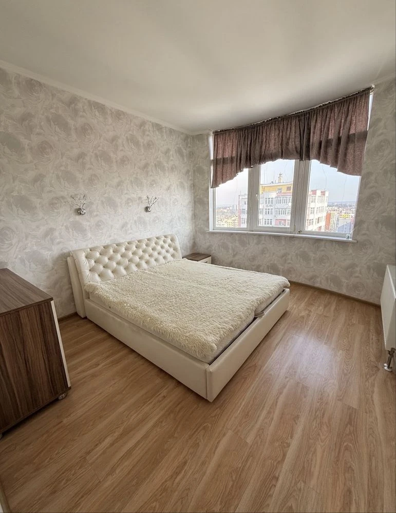 Квартира 110,7 м2 за 95000$