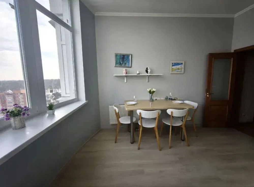 Квартира 110,7 м2 за 95000$