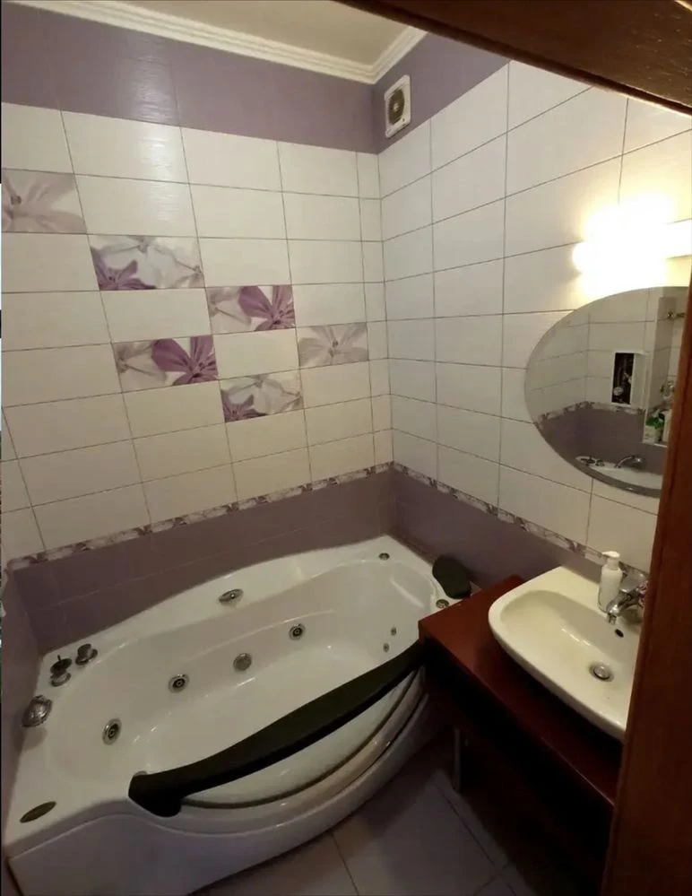 Квартира 110,7 м2 за 95000$