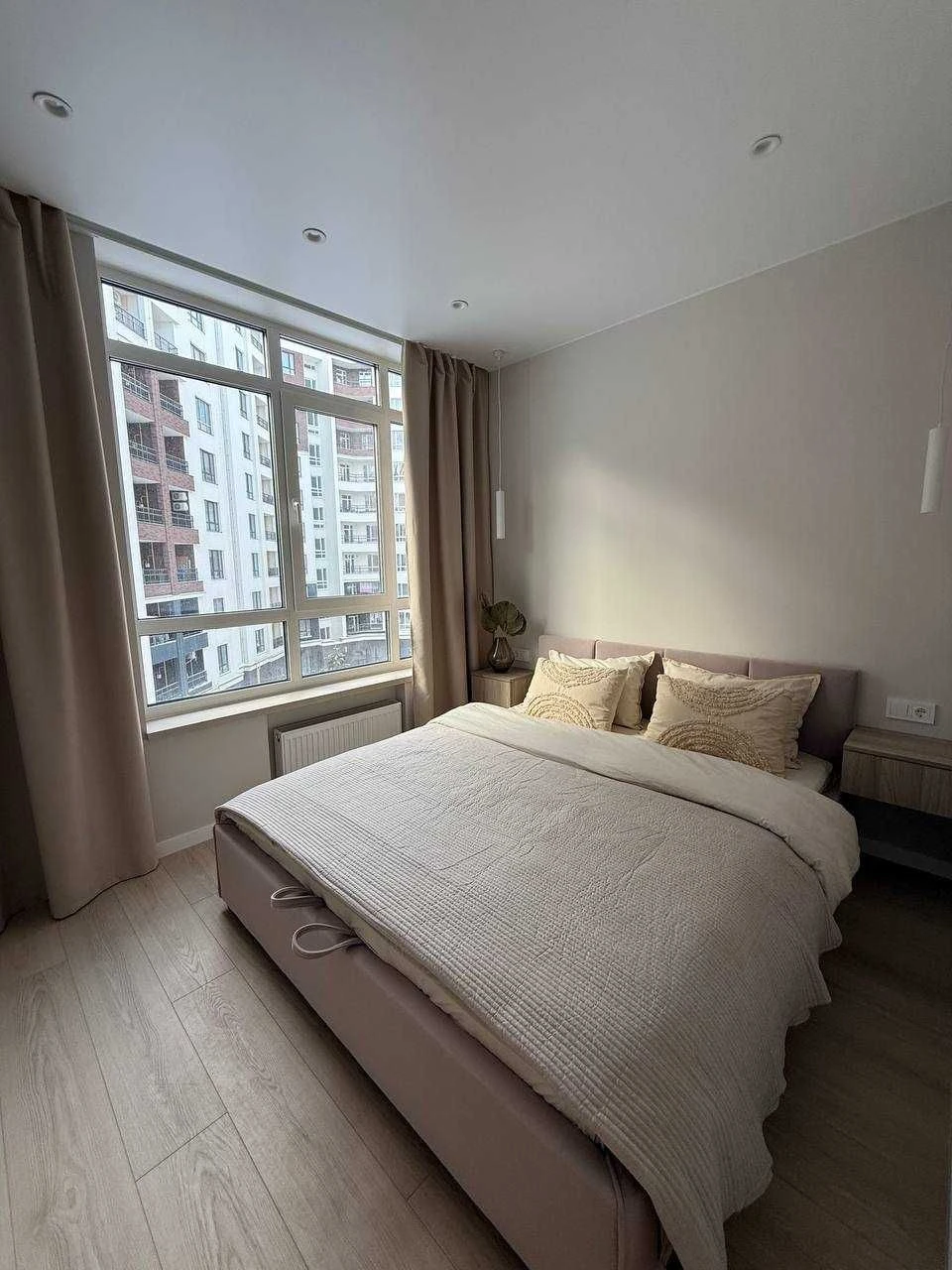 Designer apartment with new renovation