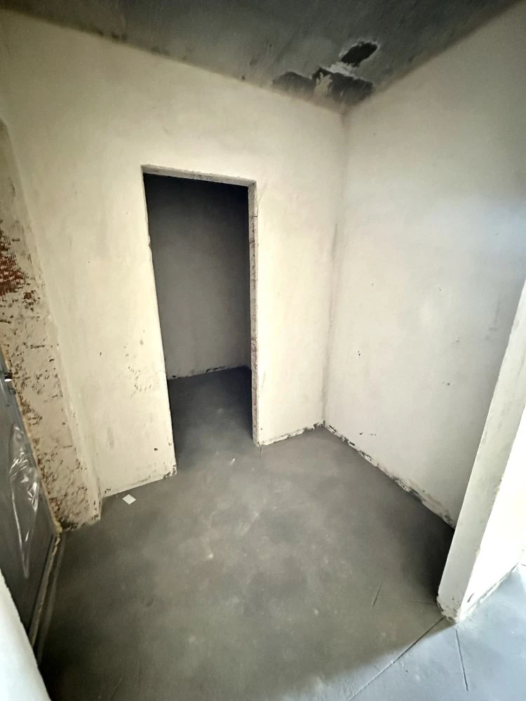 For Sale: Spacious View 2-room Apartment in a Completed Building