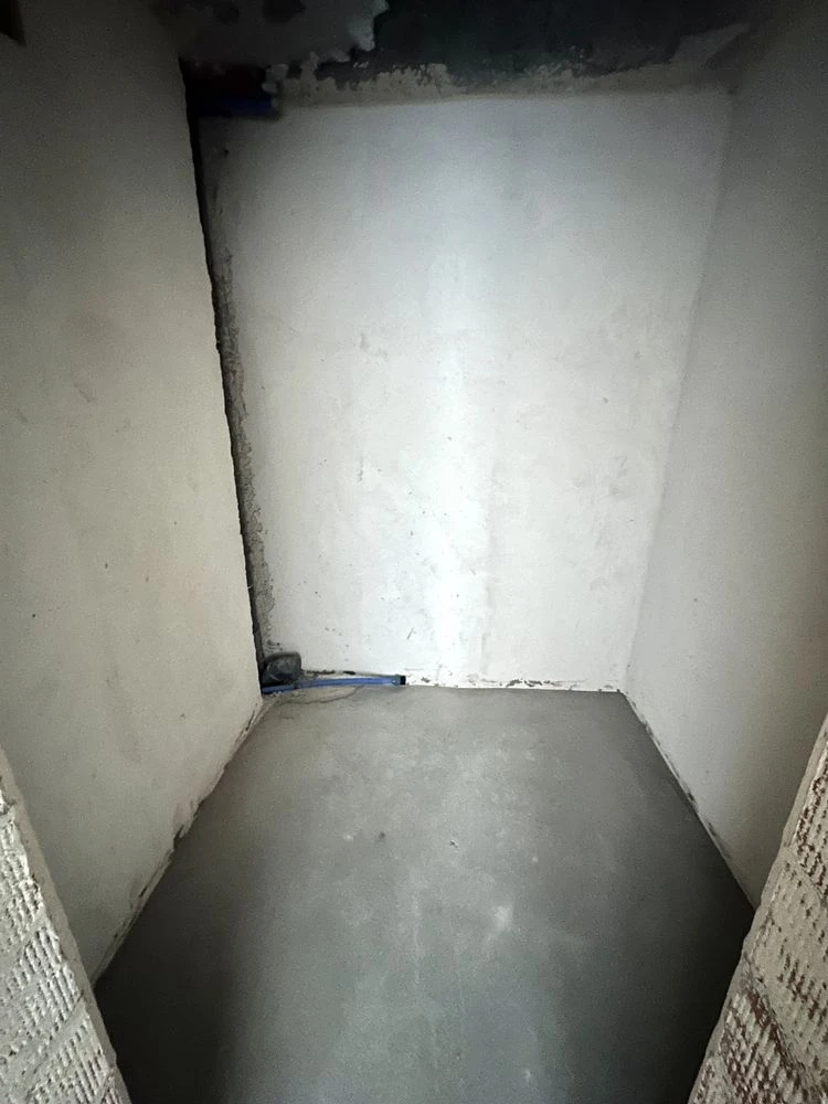 For Sale: Spacious View 2-room Apartment in a Completed Building