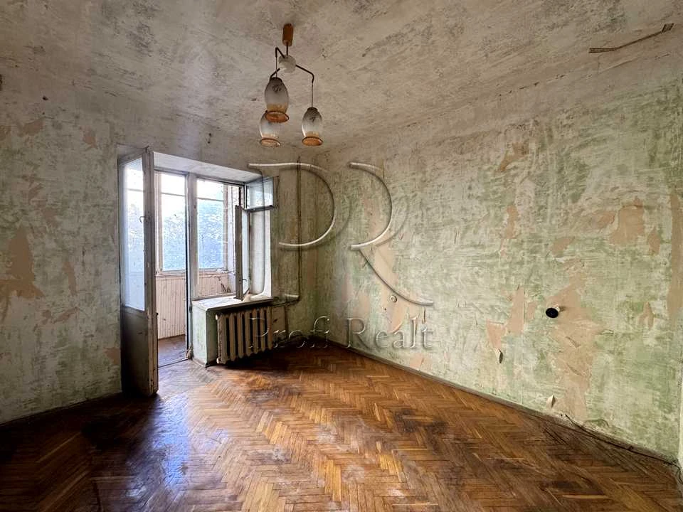 Apartment. Kyiv, Metropolitan Vasyl Lypkivskyi St. (Urytsk