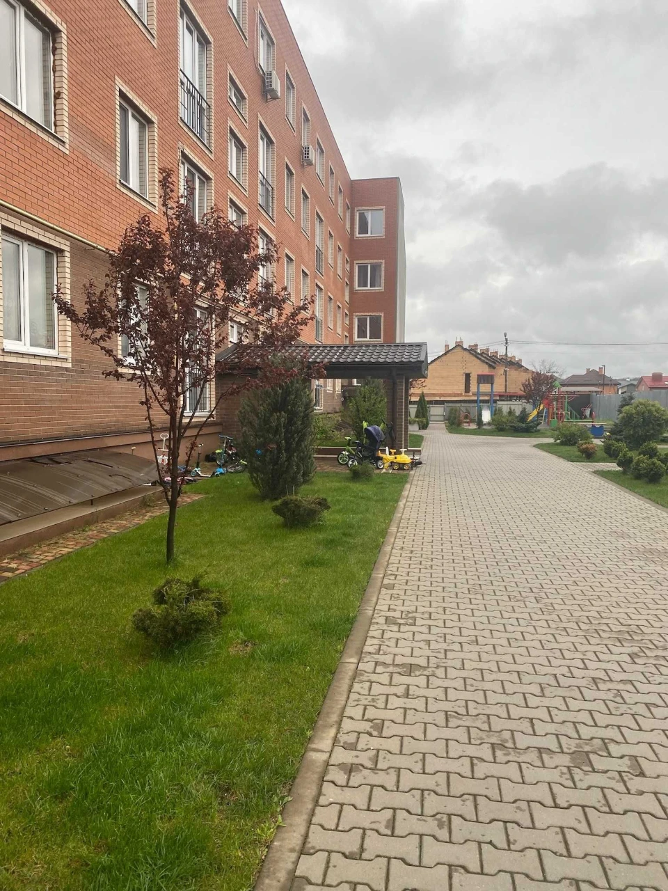 1-кім 43м² в заселеному ЖК. Розстрочка 2,5 роки. 1 внесок ві
