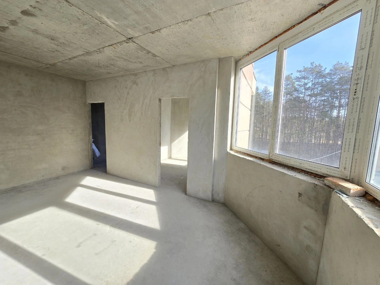 Lowest price for a 2-room apartment, with documents