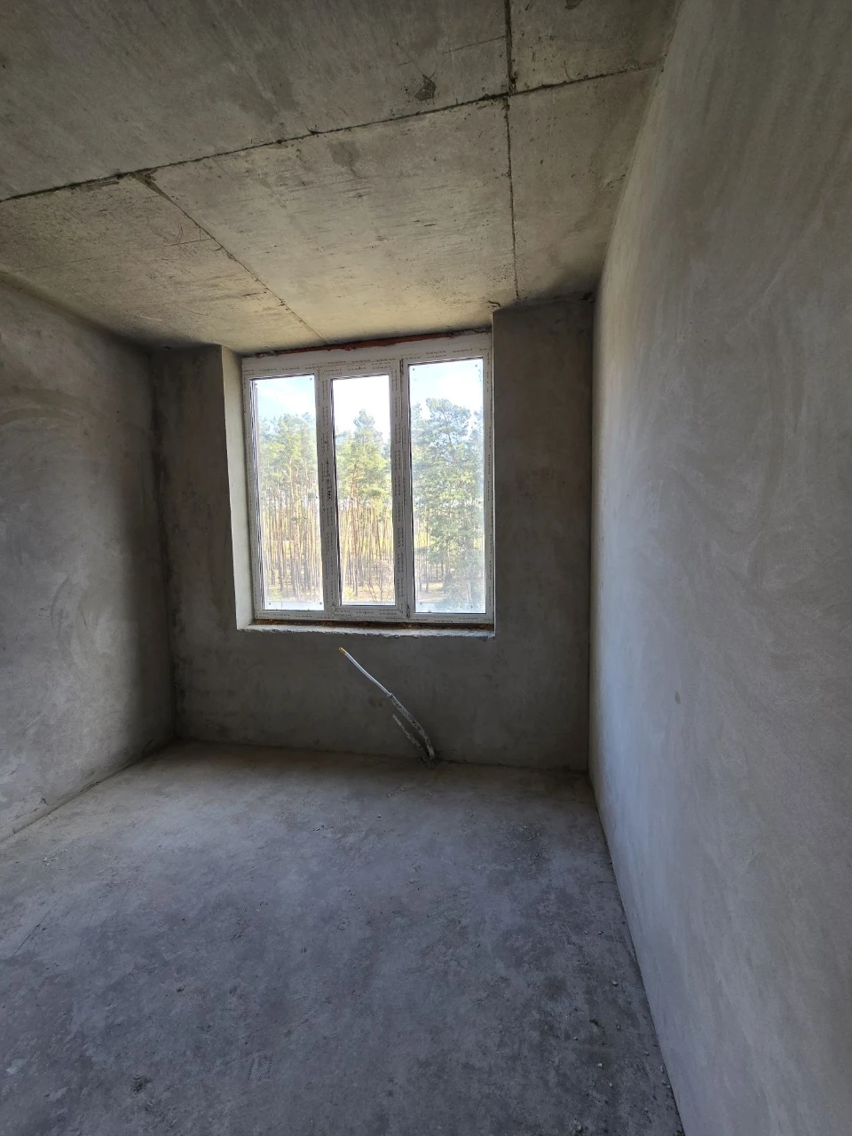 Lowest price for a 2-room apartment, with documents