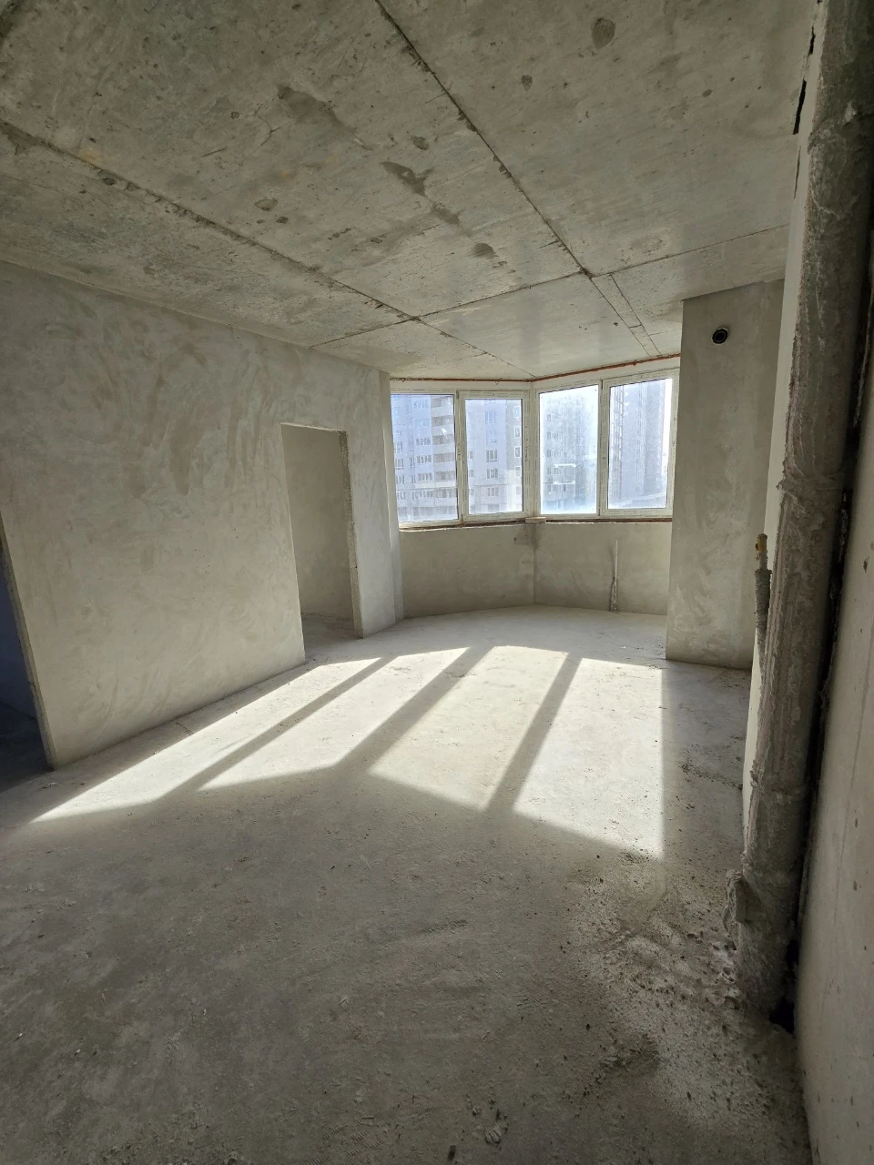 Lowest price for a 2-room apartment, with documents