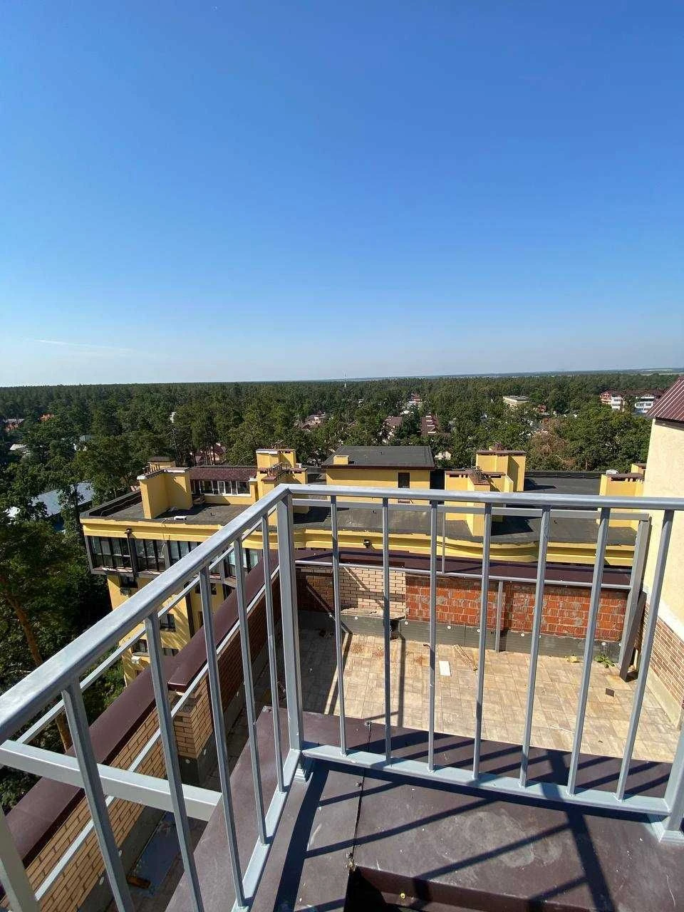 Exclusive Penthouse with Terrace. In Remnant. 2 Years Lease