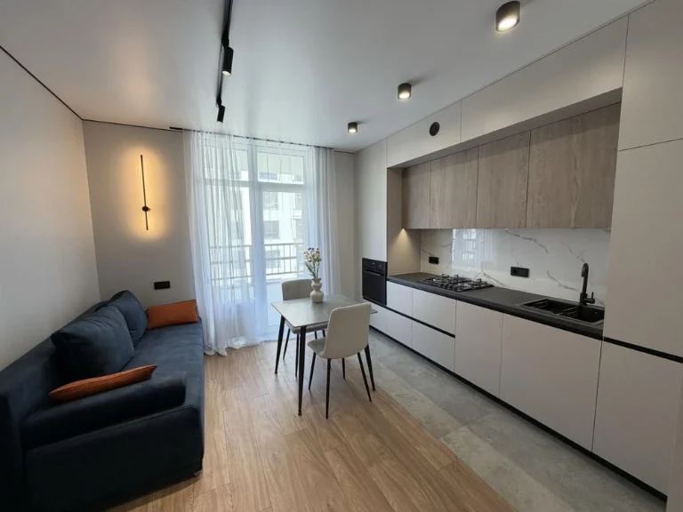 New apartment with renovation. Apartment