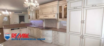 Without %. 5-room apartment in Zlatoustovsky residential complex 180 sq. m.