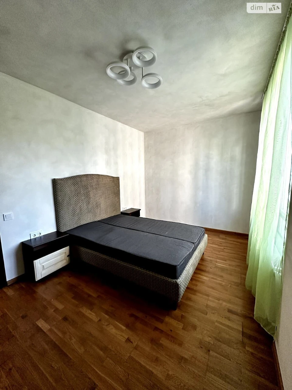Продаж Квартира Романівка