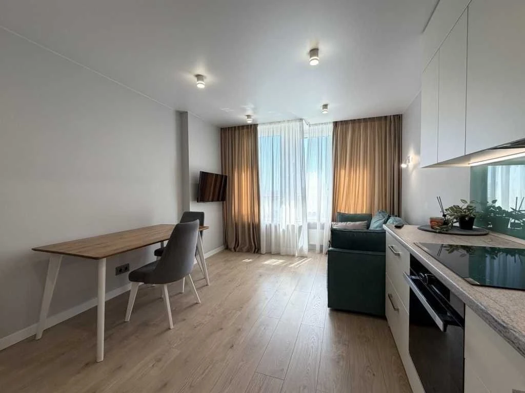1-room apartment for sale 52.6 m², Mykhayla Maksymovycha st.