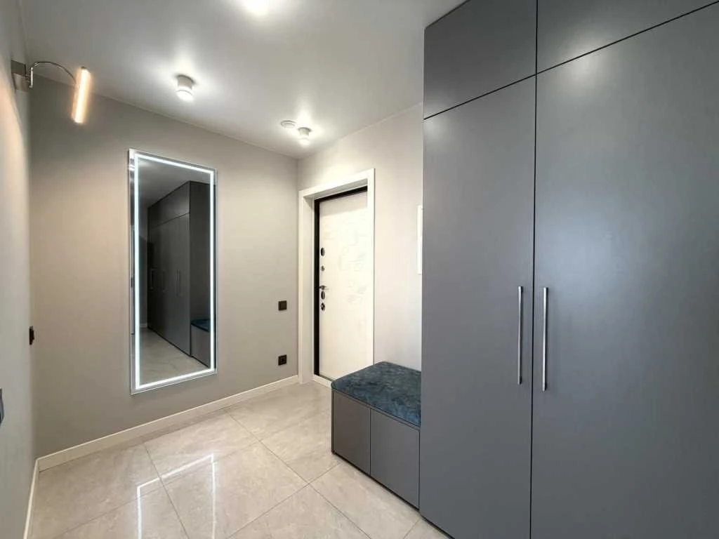 1-room apartment for sale 52.6 m², Mykhayla Maksymovycha st.