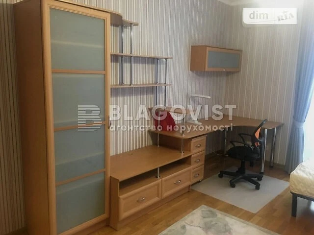 For sale 3-room apartment 121 sq. m. on Lvivska Street 22 • ID 34740