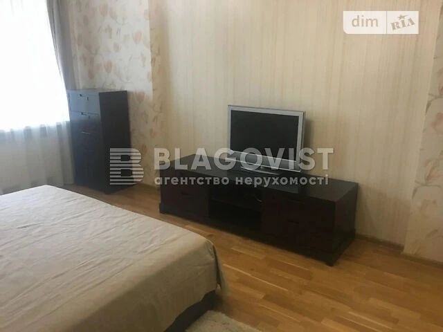 For sale 3-room apartment 121 sq. m. on Lvivska Street 22 • ID 34740
