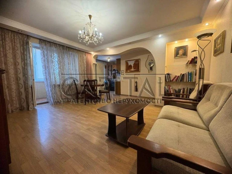 3k apartment on Kovpaka 4 Palace Ukraine