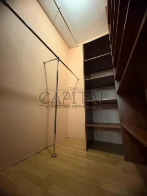 3k apartment on Kovpaka 4 Palace Ukraine