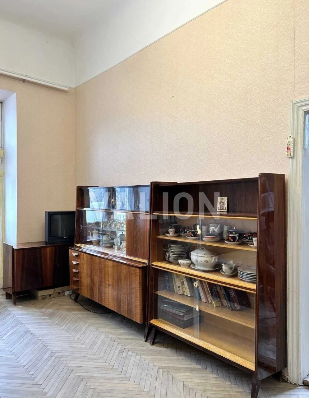 Sale of 2-room apartment 53.2 m², Bolshaya Zhytomyrskaya str