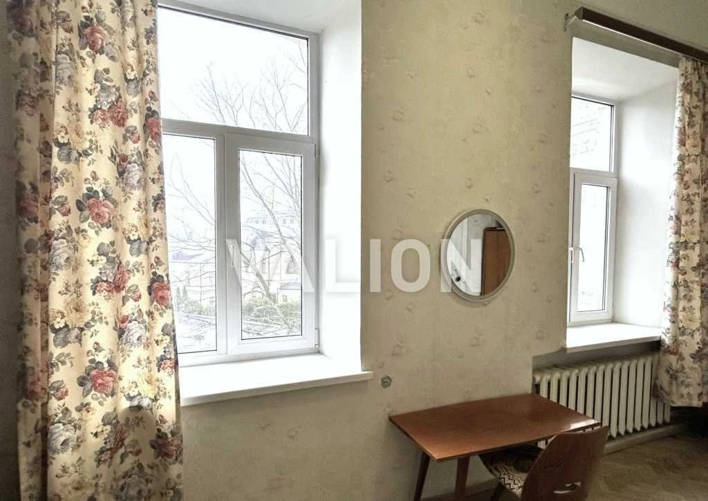 Sale of 2-room apartment 53.2 m², Bolshaya Zhytomyrskaya str