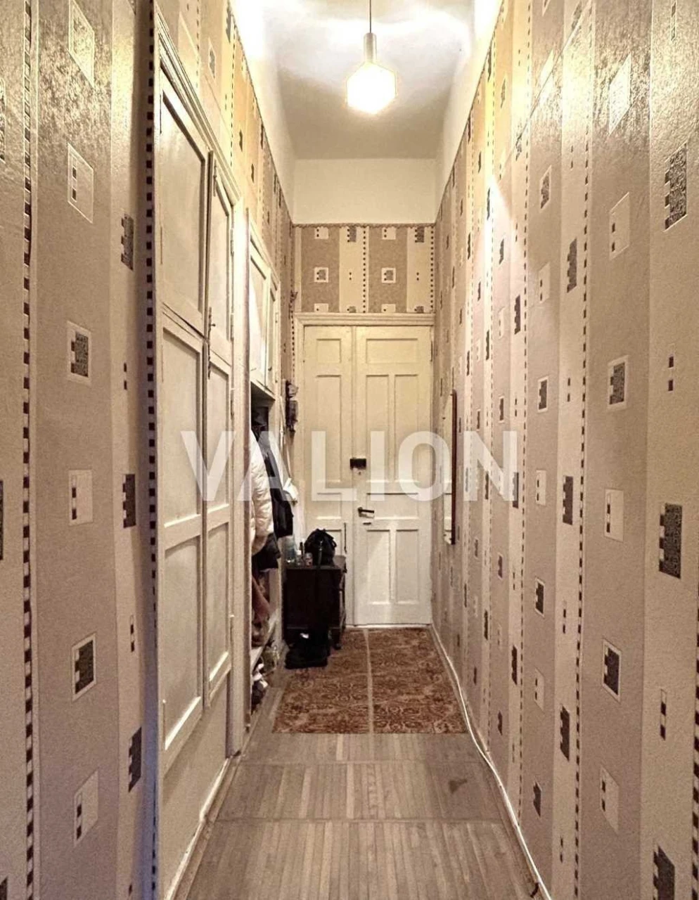 Sale of 2-room apartment 53.2 m², Bolshaya Zhytomyrskaya str