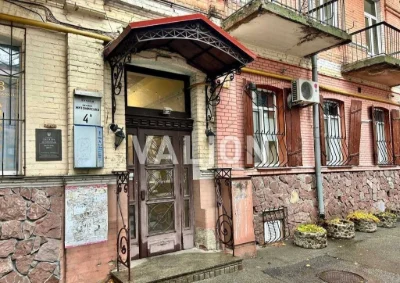 Sale of 2-room apartment 53.2 m², Bolshaya Zhytomyrskaya str