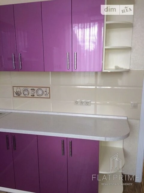 Продаж 1к квартири 46 кв. м на вул. Юлії Здановської 50/2 •