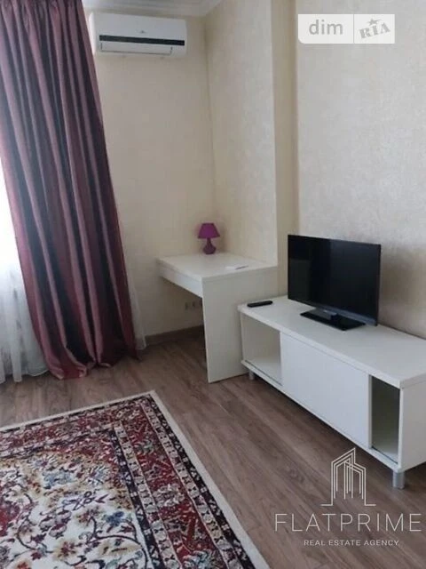 Продаж 1к квартири 46 кв. м на вул. Юлії Здановської 50/2 •