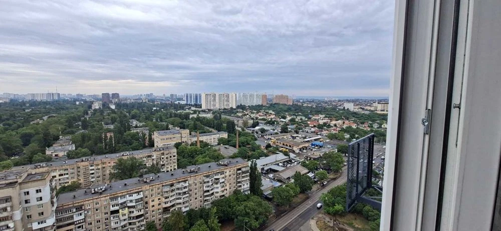Продается 1-комнатная квартира ЖК Sky City ул. Варненская