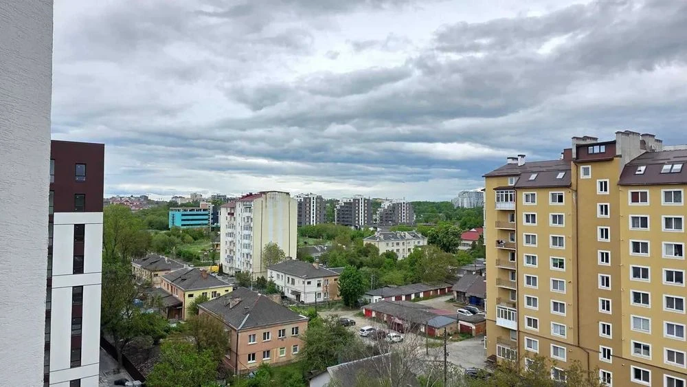 Видова на Озеро 2кім.квартира в готовому будинку!