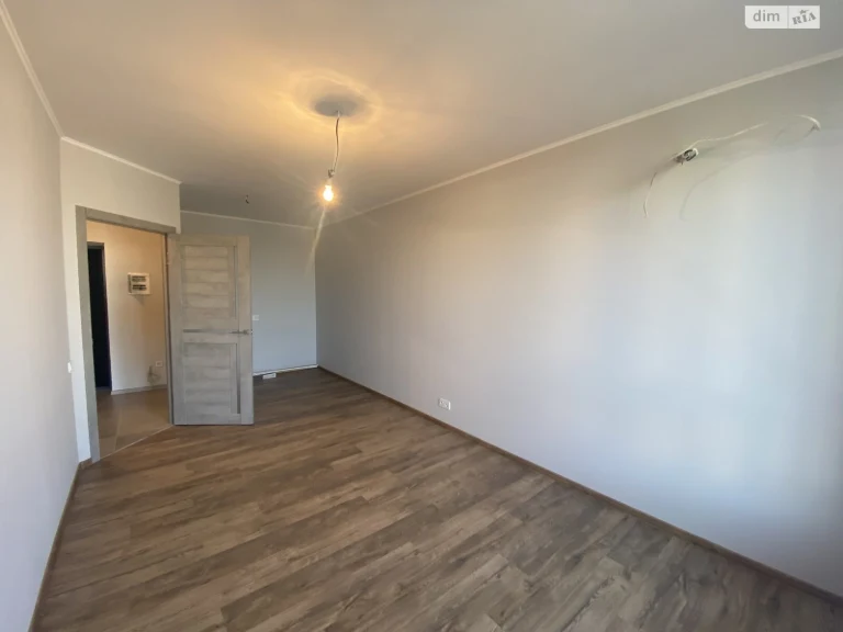 Продаж Квартира Романівка