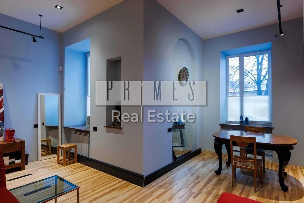 Two apartments for sale, 7/6 Striletska St., Center