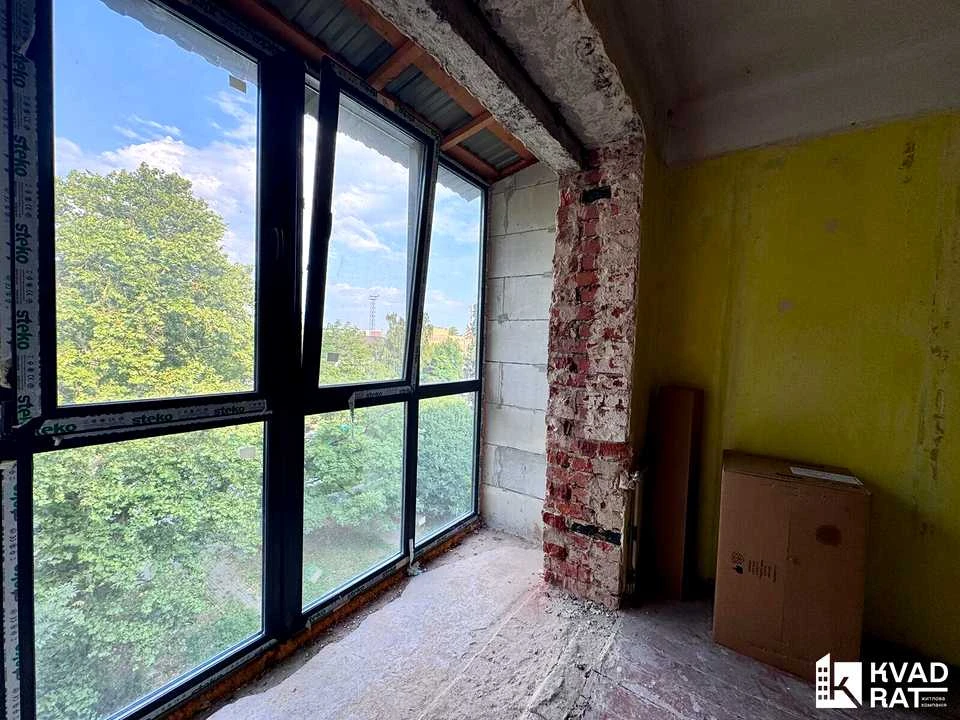 Квартира. Івано-Франківськ, Привокзальна пл.