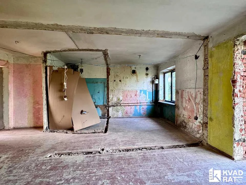 Квартира. Івано-Франківськ, Привокзальна пл.