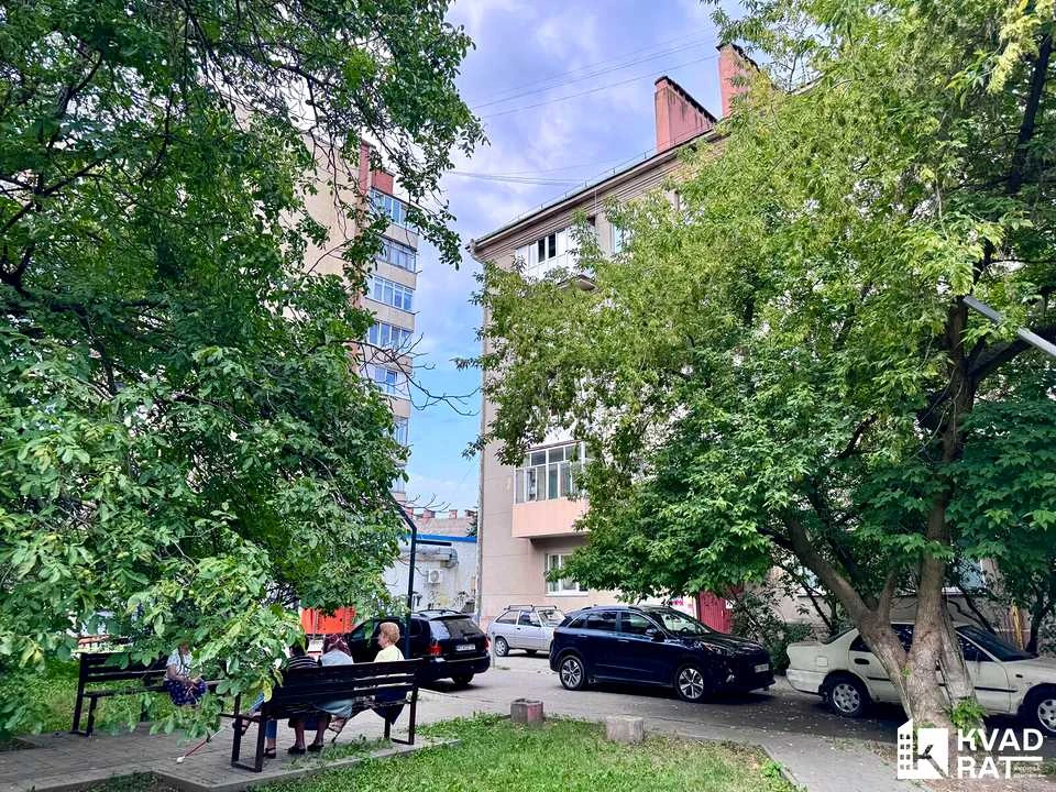 Квартира. Івано-Франківськ, Привокзальна пл.