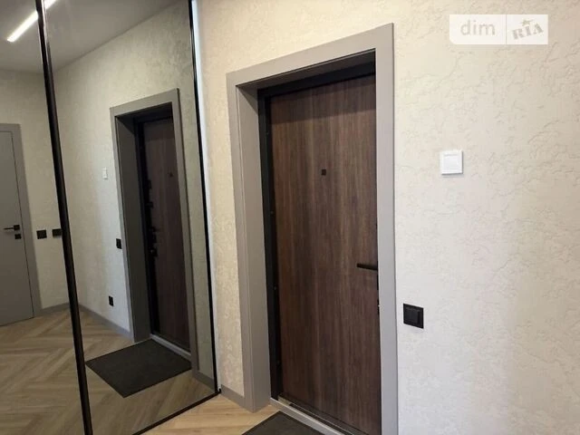 Sale of 1-room apartment 40 sq. m. on Akademika Zabolotnogo St. 14