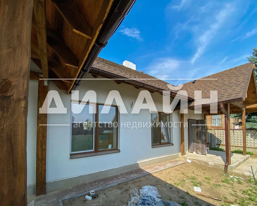 Новый дом 2021 года на Правом, 262 м², 4 спальни
