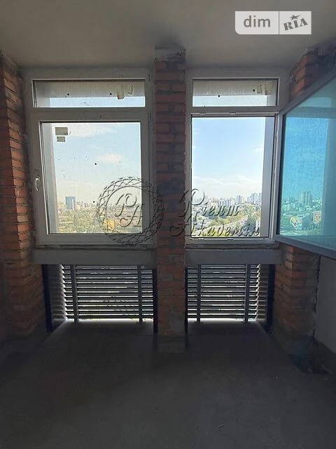 Sale of 1-room apartment 52 sq. m on Beresteyskyi Avenue, 11 building