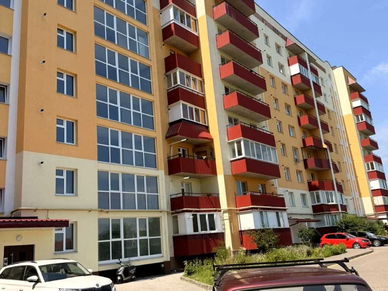 Квартира. Хмельницький, Героя України Дмитра Крамара вул., (