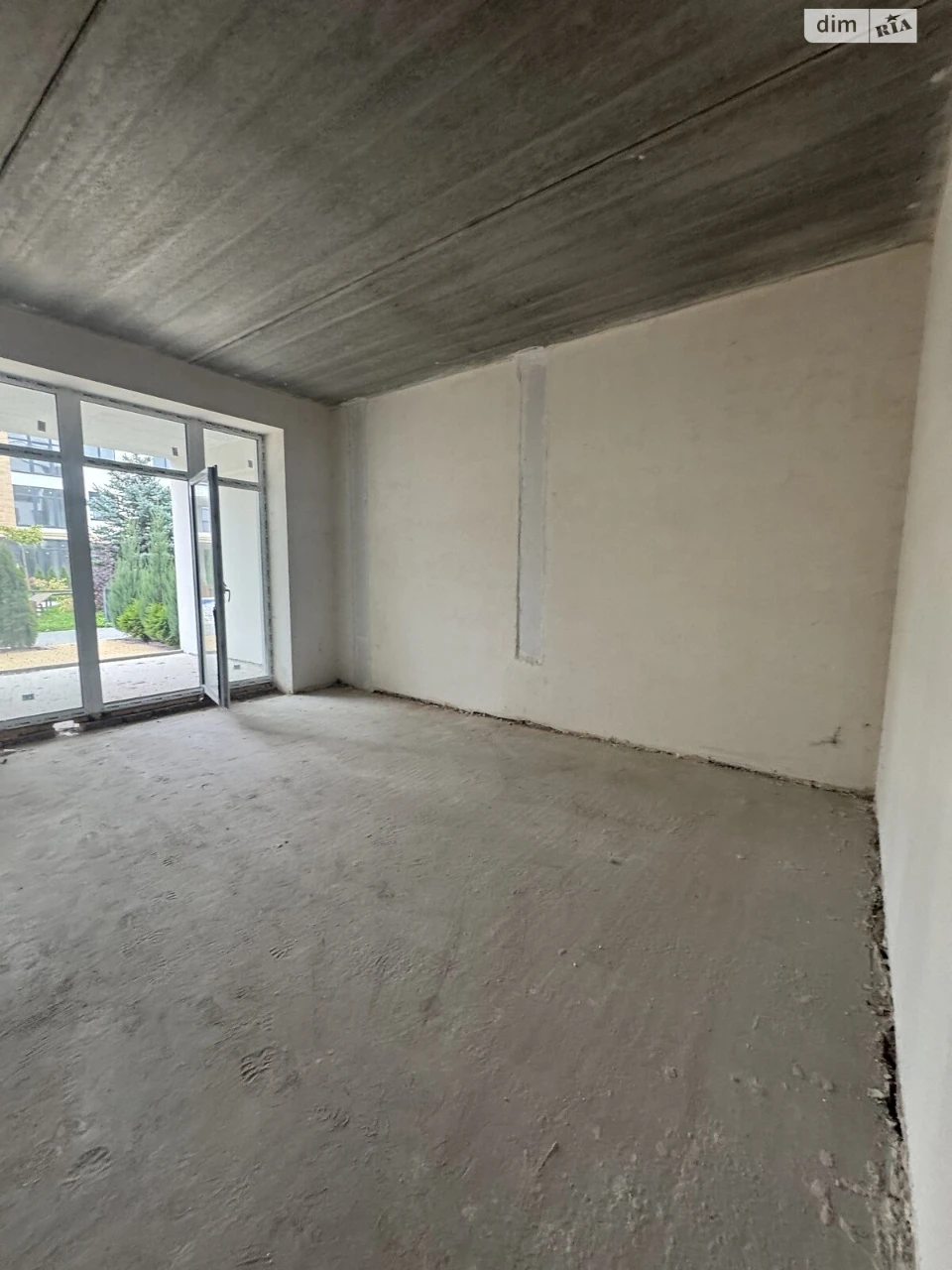 Apartment for Sale in Romanivka