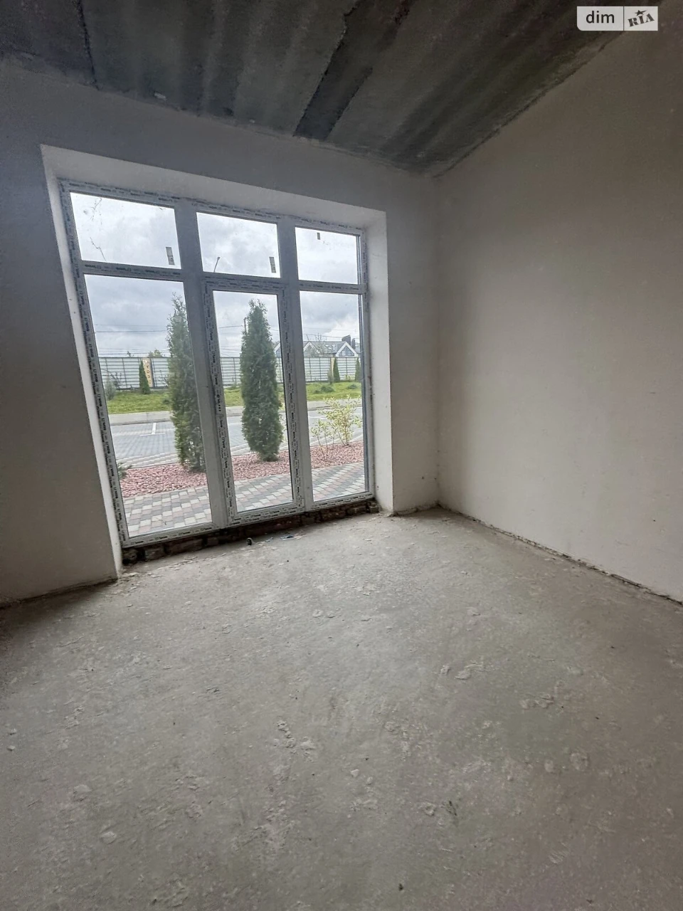 Apartment for Sale in Romanivka