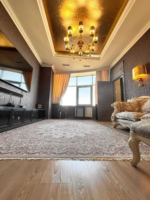Three bedrooms! Generator! Residential complex Slavia. Apartment for sale in Dnipro.