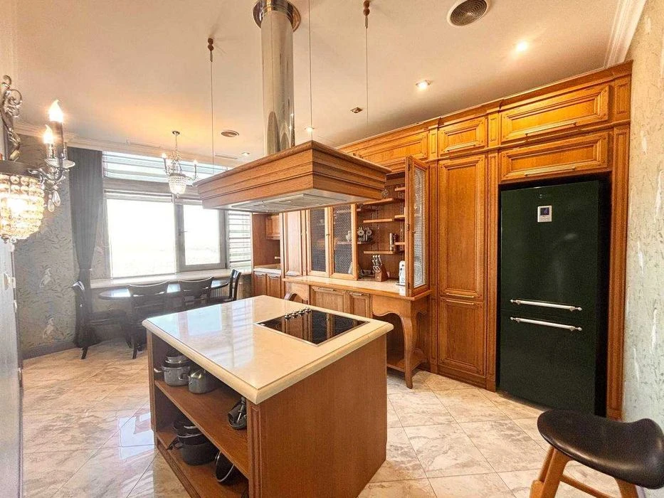 Three bedrooms! Generator! Residential complex Slavia. Apartment for sale in Dnipro.