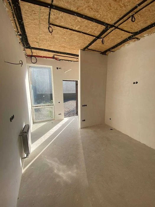 Duplex near Malinovsky Market | 54 m², renovated, 2 acres