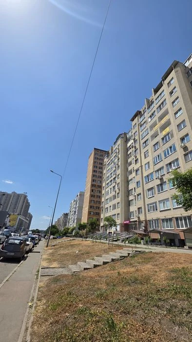 Срочная продажа 3х комнатная Кирпичный Газовый дом