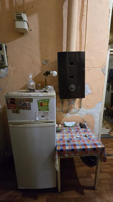 Центр. Продам 3-х комнатную квартиру 53 кв.м, 1 этаж, АГВ/Г