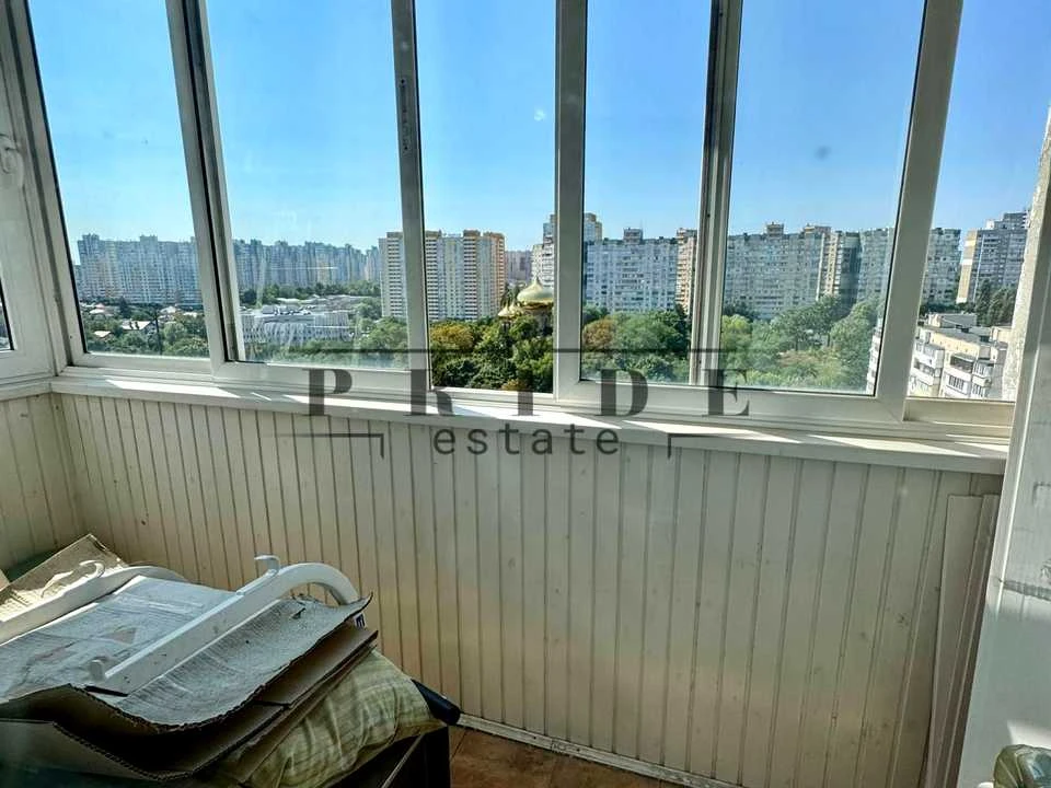 Квартира. Киев, Мостицкая ул.