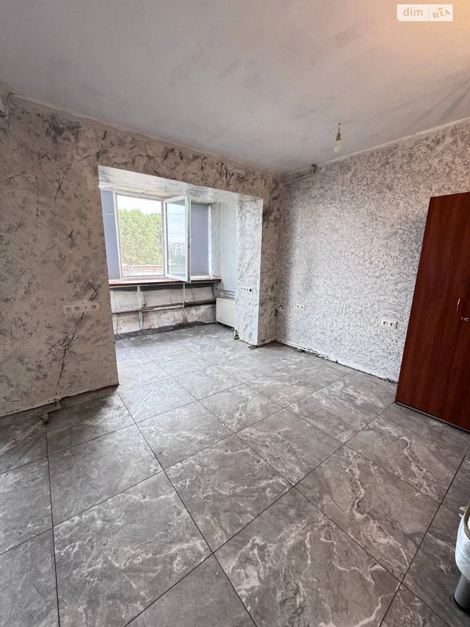 Продаж Квартира Титова