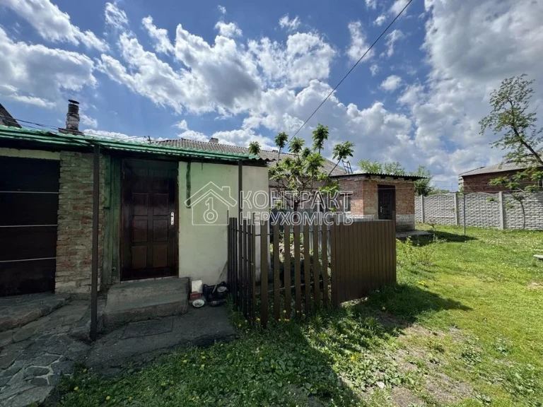 For sale house house part of the house Center Moskalivka certificate